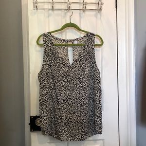 Old Navy sleeveless animal print top